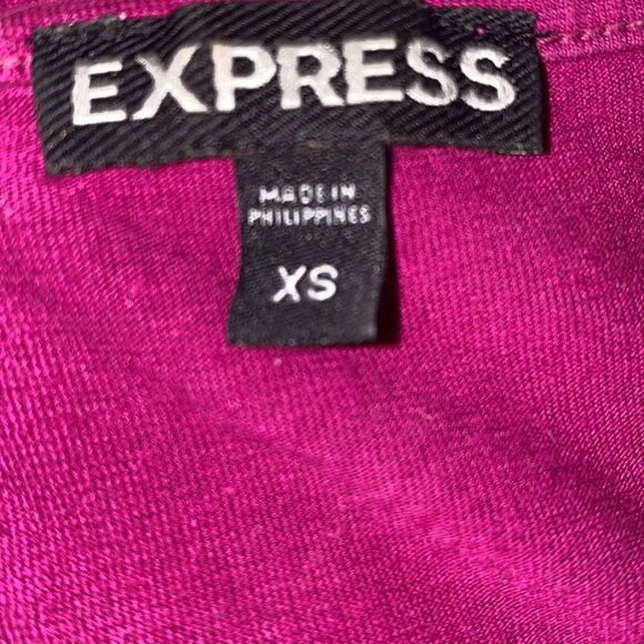 β¨Β EXPRESS Magenta RuffleβTank Topββ¨ - Picture 5 of 5